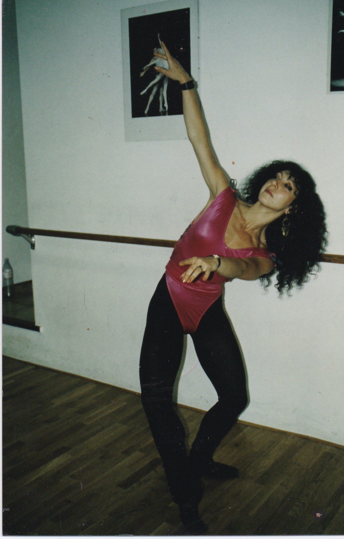 Sylvie REYMOND BAGUR écrivain et danseuse